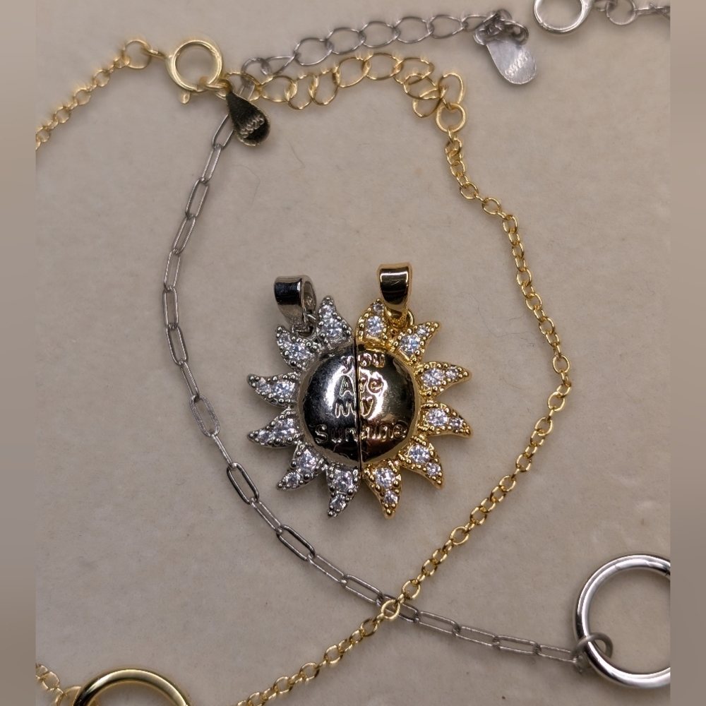 Sterling Silver Charm Bracelet Split Pendants! - image 3